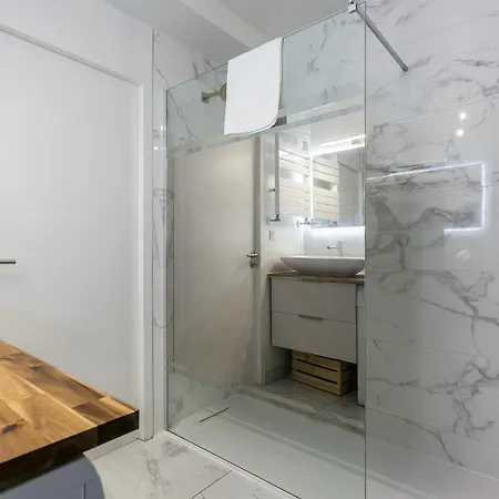 Smartstay Boheme - Confluence Lejlighed Lyon